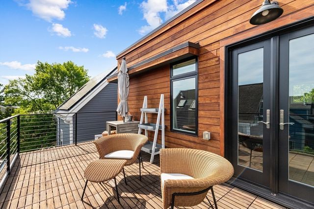 55 Reed Street 55, Cambridge, MA 02140