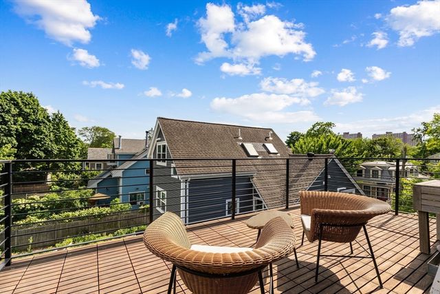 55 Reed Street 55, Cambridge, MA 02140