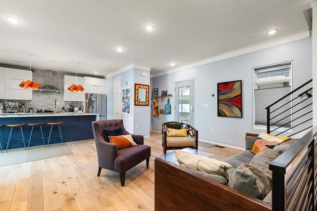 55 Reed Street 55, Cambridge, MA 02140