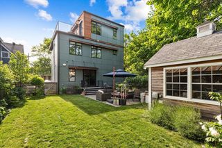 55 Reed Street 55, Cambridge, MA 02140
