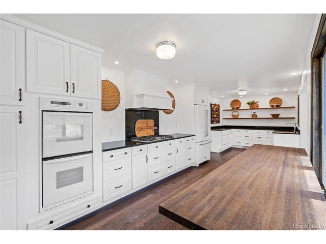 9748 Yukon Ct, Broomfield, CO 80021