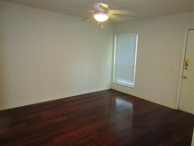 2703 Swisher ST 109a, Austin, TX 78705
