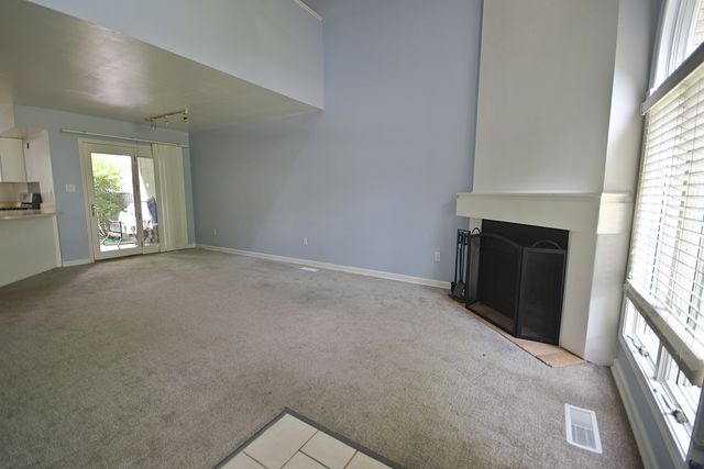 1831 Springvale Drive, Crown Point, IN 46307