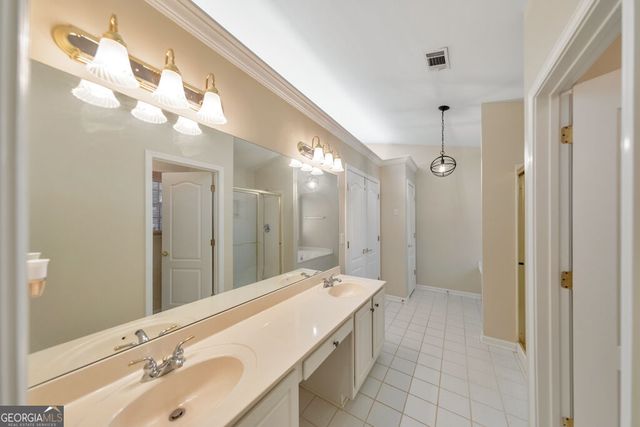 1202 Pecan Grove Place, Lawrenceville, GA 30046