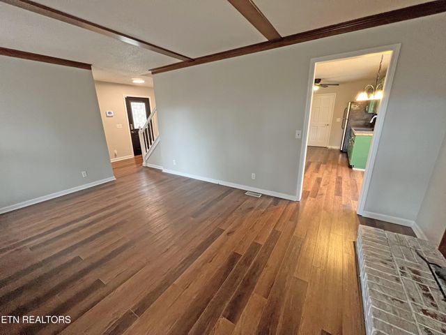 2041 NW Valley Hills Lane, Cleveland, TN 37311