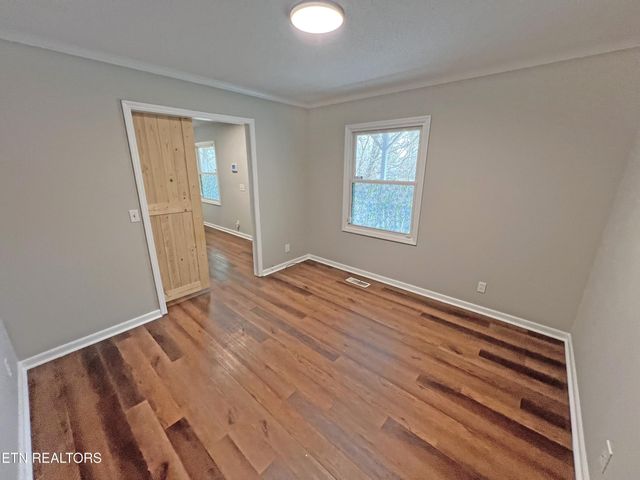 2041 NW Valley Hills Lane, Cleveland, TN 37311