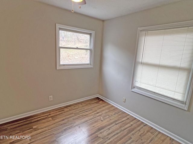 2041 NW Valley Hills Lane, Cleveland, TN 37311