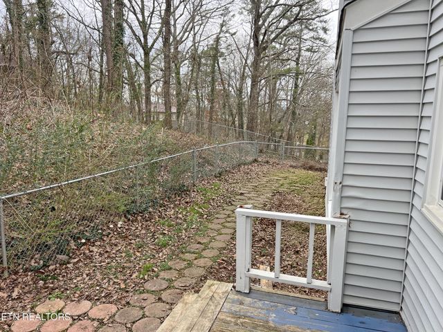 2041 NW Valley Hills Lane, Cleveland, TN 37311