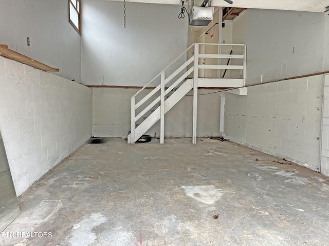 2041 NW Valley Hills Lane, Cleveland, TN 37311