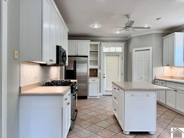 1060 Big Bear Highway, Benton, KY 42025