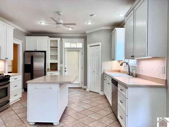 1060 Big Bear Highway, Benton, KY 42025