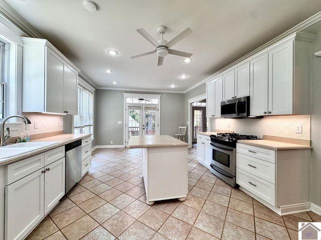 1060 Big Bear Highway, Benton, KY 42025