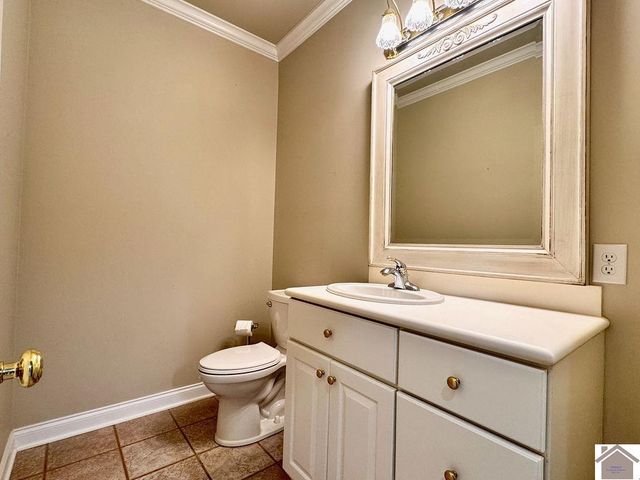 1060 Big Bear Highway, Benton, KY 42025