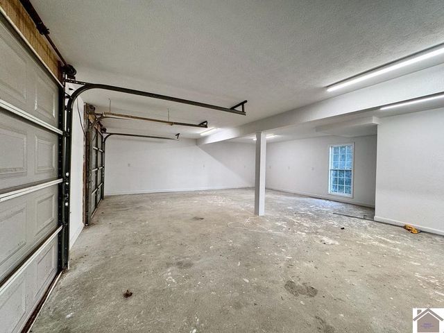 1060 Big Bear Highway, Benton, KY 42025