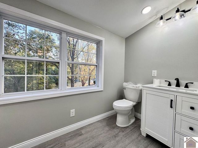 1060 Big Bear Highway, Benton, KY 42025