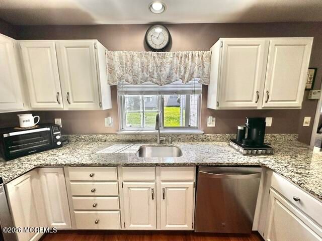 589 Madison Drive B, Monroe, NJ 08831