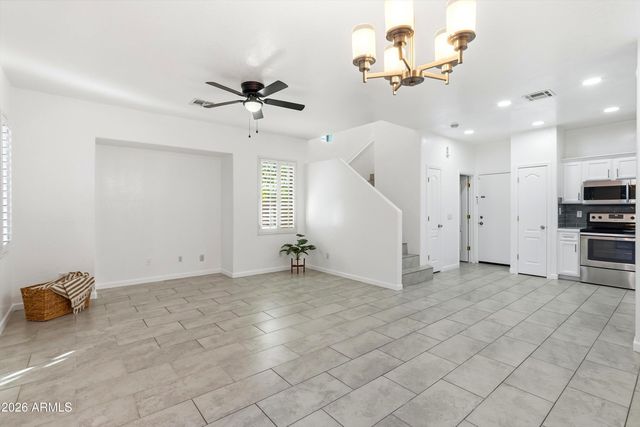 7527 S 13TH Place, Phoenix, AZ 85042