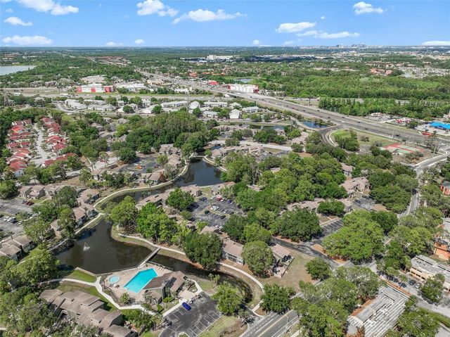 5111 EAGLESMERE DRIVE D10, Orlando, FL 32819
