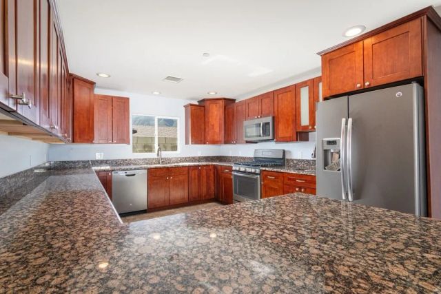 15780 La Vida, Palm Springs, CA 92262