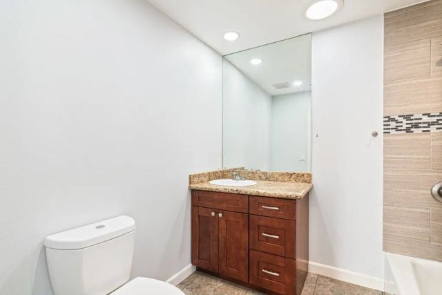 15780 La Vida, Palm Springs, CA 92262