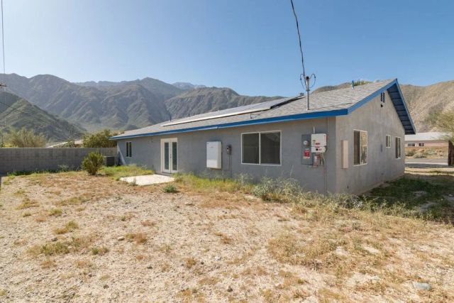 15780 La Vida, Palm Springs, CA 92262