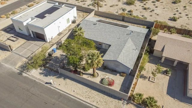15780 La Vida, Palm Springs, CA 92262