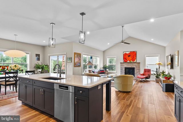 126 SOUTH MOUNTAIN DRIVE, Carlisle, PA 17013