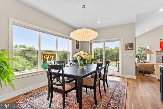 126 SOUTH MOUNTAIN DRIVE, Carlisle, PA 17013
