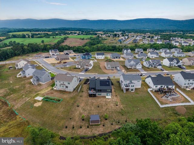 126 SOUTH MOUNTAIN DRIVE, Carlisle, PA 17013