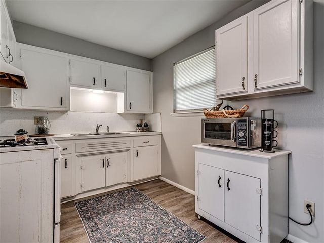 1621 Cynthia Drive, Oklahoma City, OK 73130