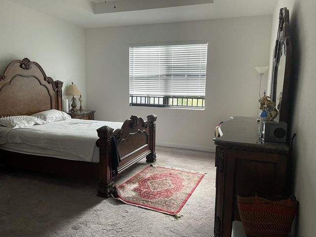 9602 S Town Parc Cir S 9602, Parkland, FL 33076