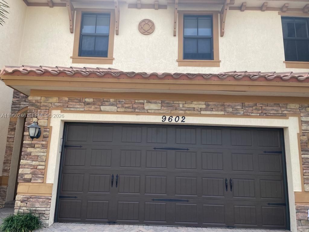 9602 S Town Parc Cir S 9602, Parkland, FL 33076