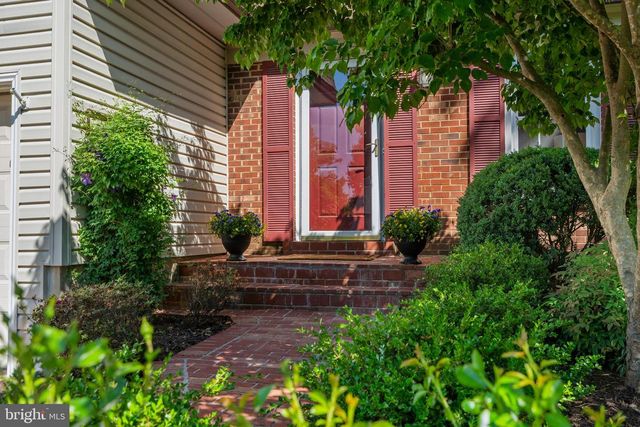 2615 THOMAS YOUNG LN, Herndon, VA 20171