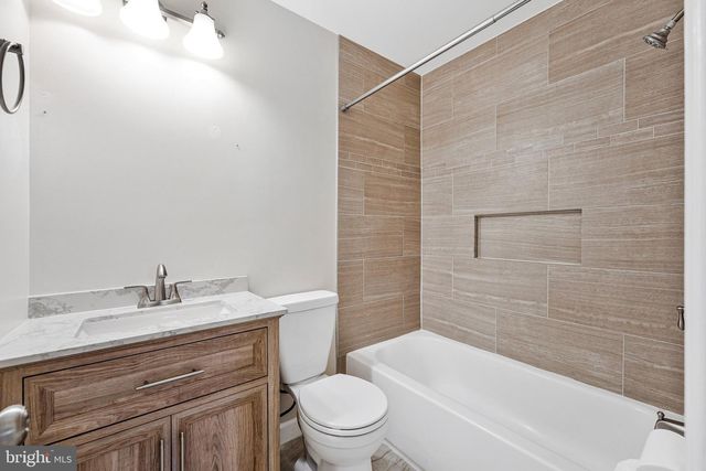 3236 CAMBRIDGE CT, Fairfax, VA 22030