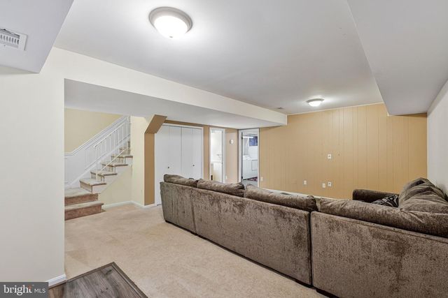 3236 CAMBRIDGE CT, Fairfax, VA 22030