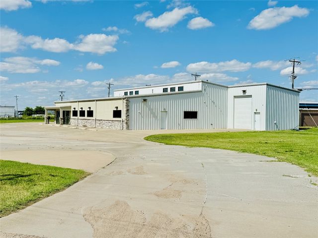1605 E Highway 66 Street, El Reno, OK 73036