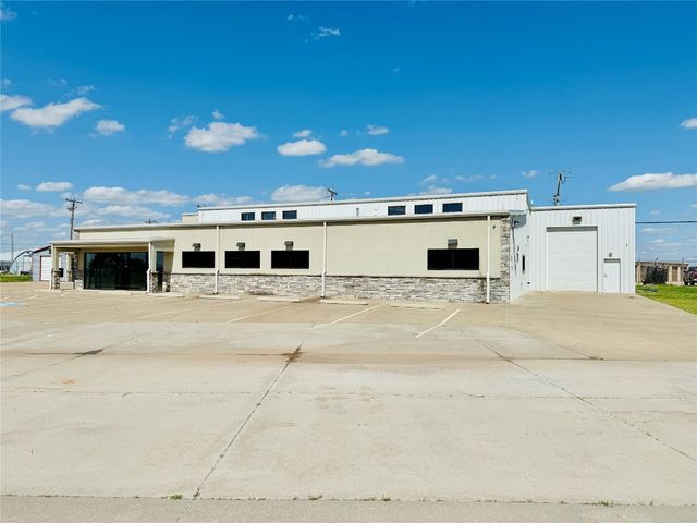 1605 E Highway 66 Street, El Reno, OK 73036