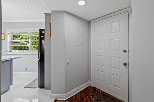 12950 SW 4th Ct 312H, Pembroke Pines, FL 33027