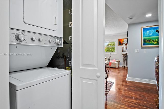 12950 SW 4th Ct 312H, Pembroke Pines, FL 33027