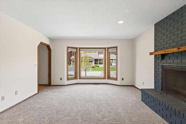 8809 Inverness Terrace, Brooklyn Park, MN 55443