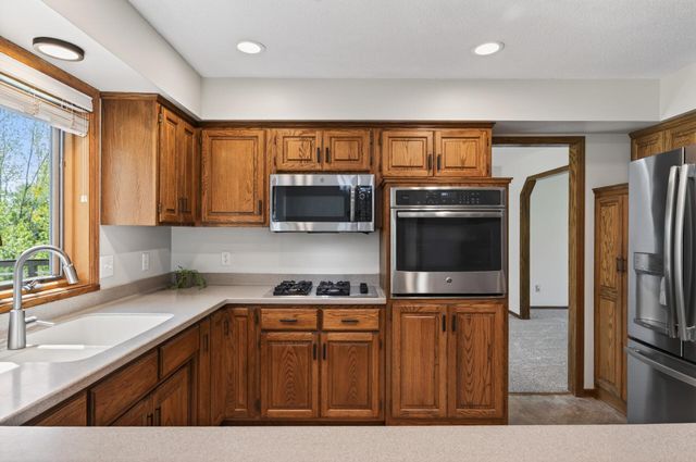 8809 Inverness Terrace, Brooklyn Park, MN 55443