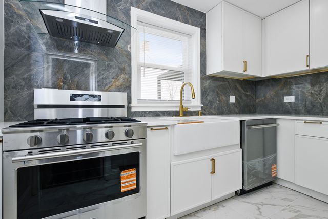 505 47th Avenue, Bellwood, IL 60104