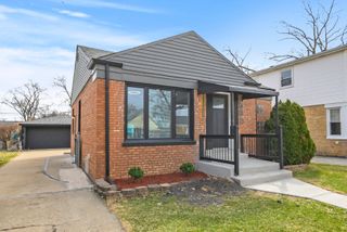 505 47th Avenue, Bellwood, IL 60104