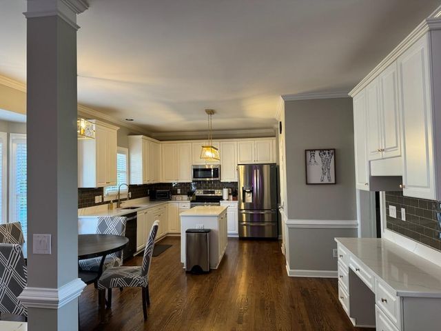 11804 Shavenrock Place, Raleigh, NC 27613