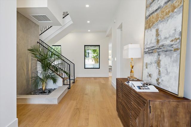 6534 Corbin Street, Houston, TX 77055