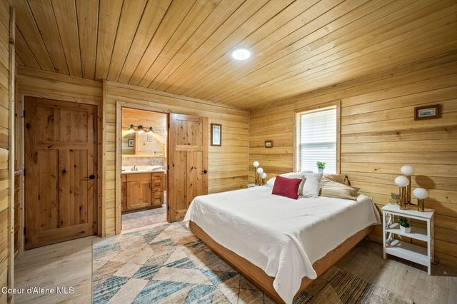 109 E Kamloop AVE, Bayview, ID 83803