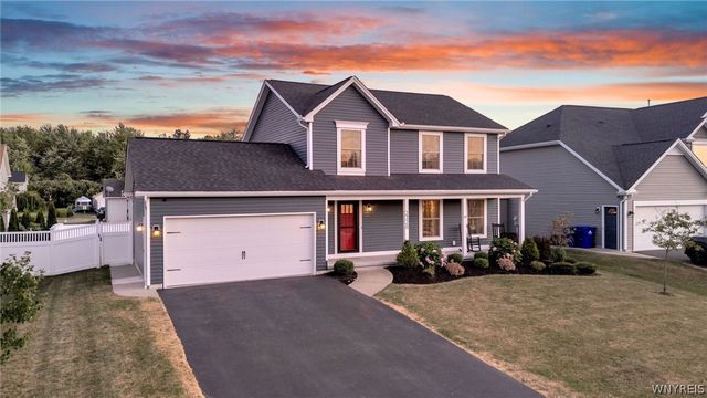 2328 Agassiz Drive, Hamburg, NY 14085