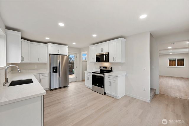 200 S Alder Avenue, Granite Falls, WA 98252