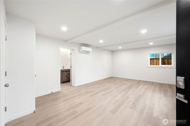 200 S Alder Avenue, Granite Falls, WA 98252