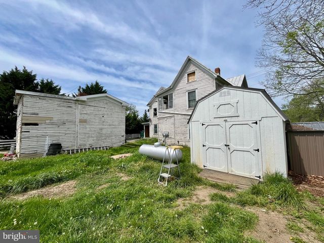 28018 OLD VALLEY PIKE, Toms Brook, VA 22660